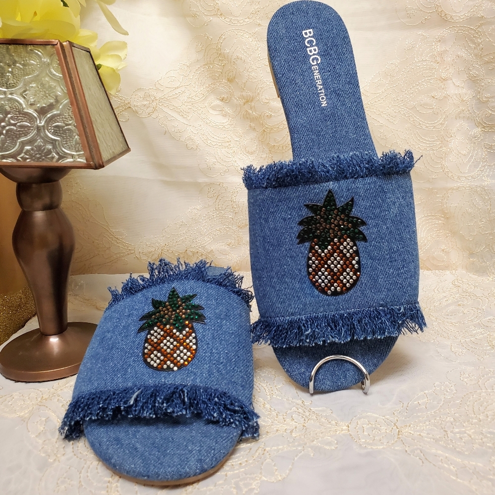 BCBGENERATION Pineapple Slides - Picture 2 of 8